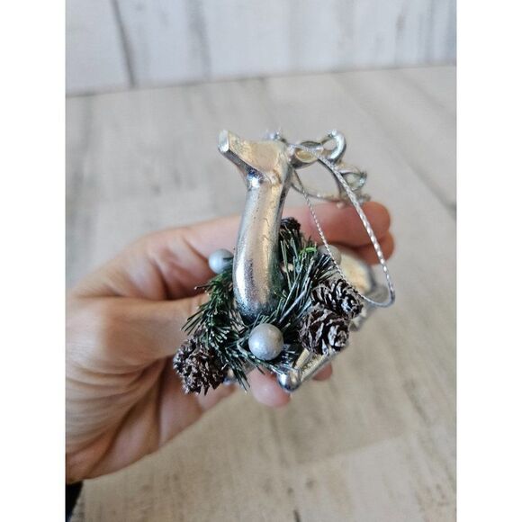 Silver reindeer wreath ornament Xmas tree - Picture 4 of 8